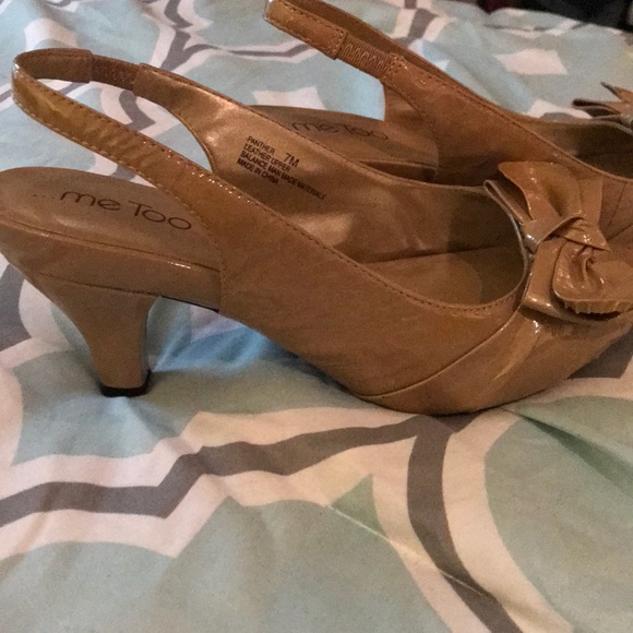 Heels - Picture 2 of 3